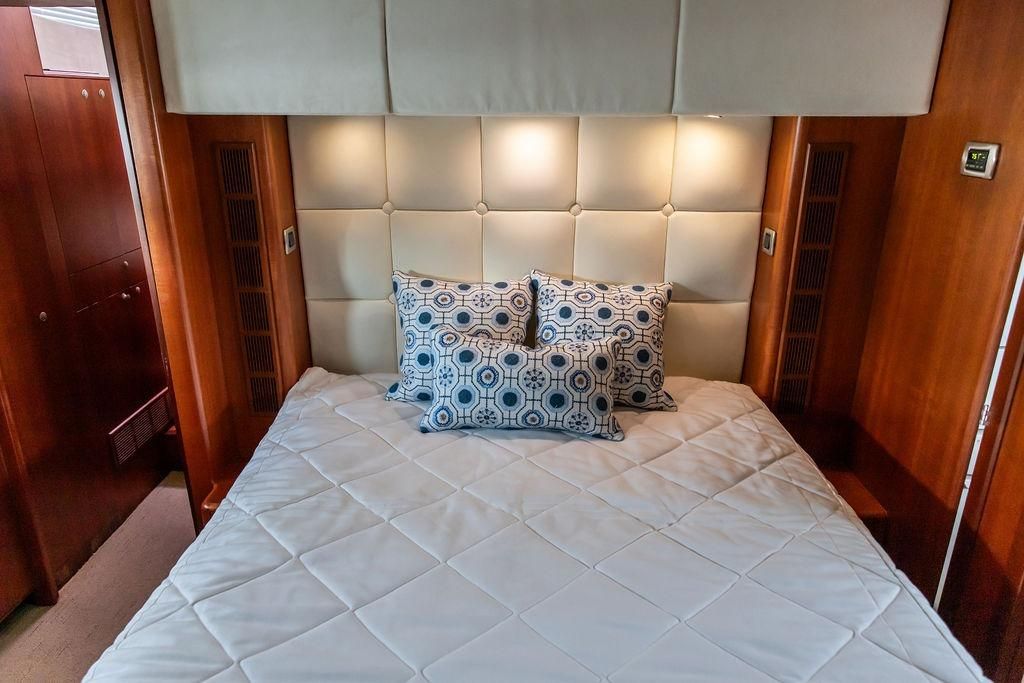 2008 Huckins 60 