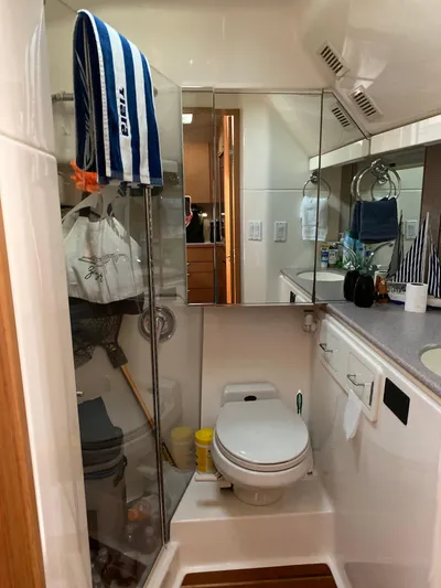 Ziggy Yacht Photos Pics 