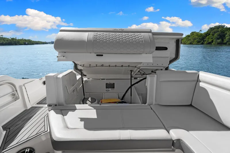  Yacht Photos Pics Interior view of 2021 Sea Ray SDX 290 Outboard boat.