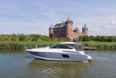Princess V48