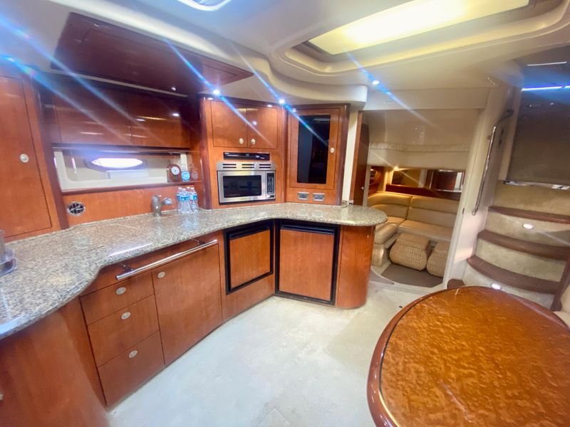 2005 Sea Ray 420 Sundancer