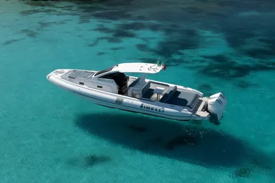 Custom Sacs Tecnorib Pirelli 35