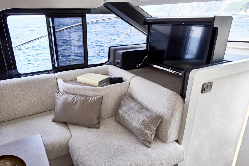 2025 Prestige F4.9 Flybridge for sale YachtWorld