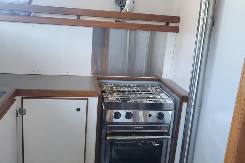 Windy Point Yacht Photos Pics 