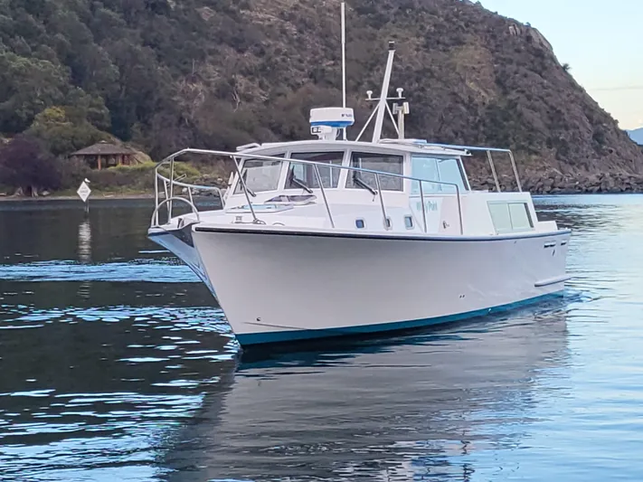 Windy Point Yacht Photos Pics 