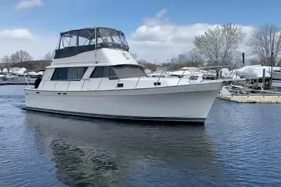 Mainship 36 Nantucket Sedan