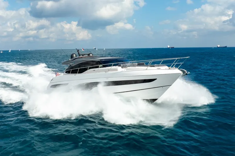 Fly By Yacht Photos Pics 