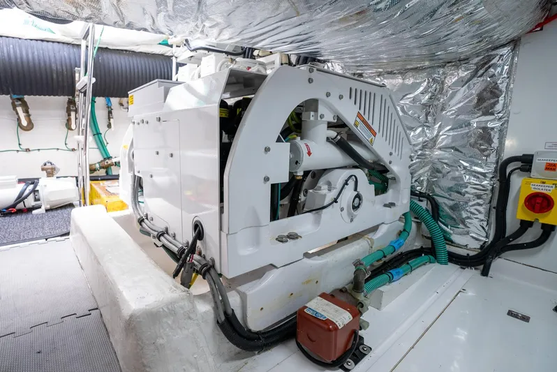 Fly By Yacht Photos Pics 