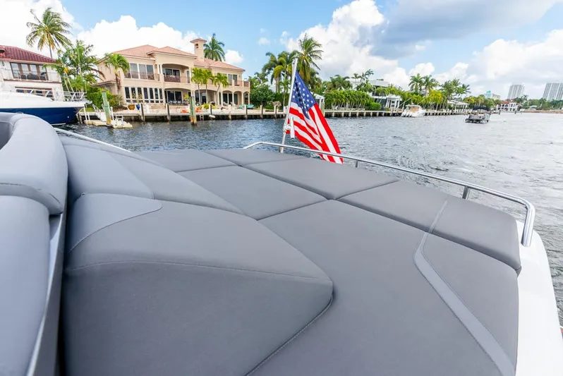 Fly By Yacht Photos Pics 