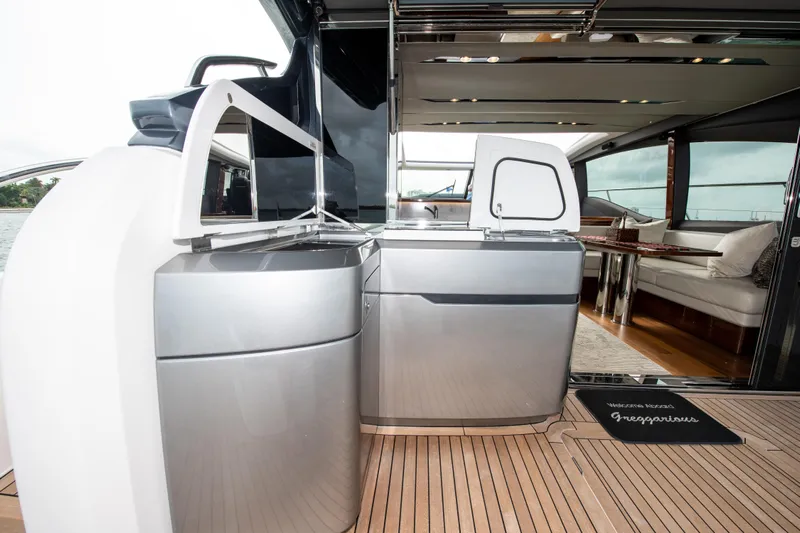 Fly By Yacht Photos Pics 