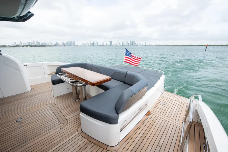 Fly By Yacht Photos Pics 