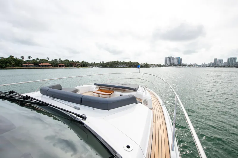 Fly By Yacht Photos Pics 