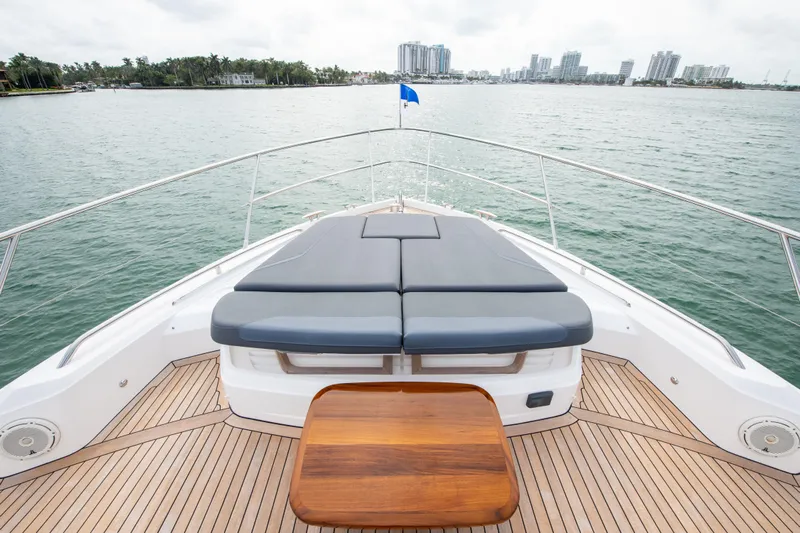 Fly By Yacht Photos Pics 