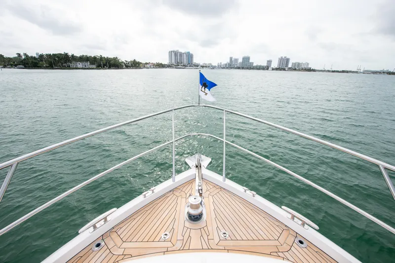 Fly By Yacht Photos Pics 