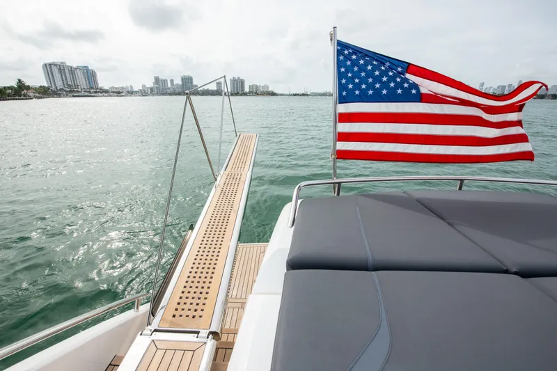 Fly By Yacht Photos Pics 