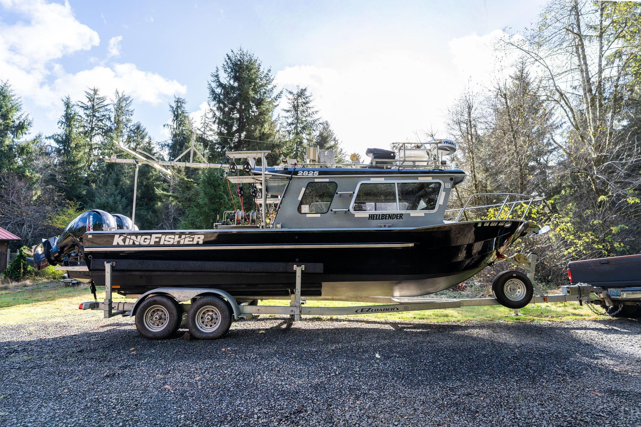 KingFisher 2825 Coastal Express