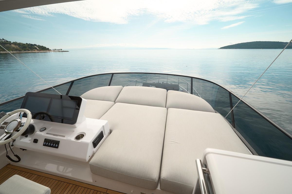 2023 Azimut 55 
