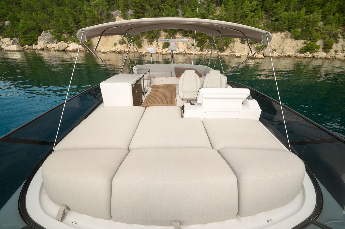 2023 Azimut 55 