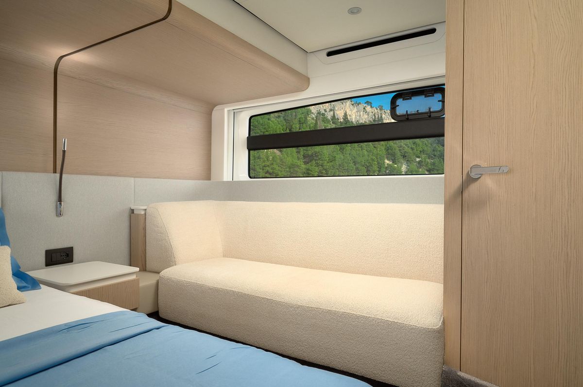 2023 Azimut 55 