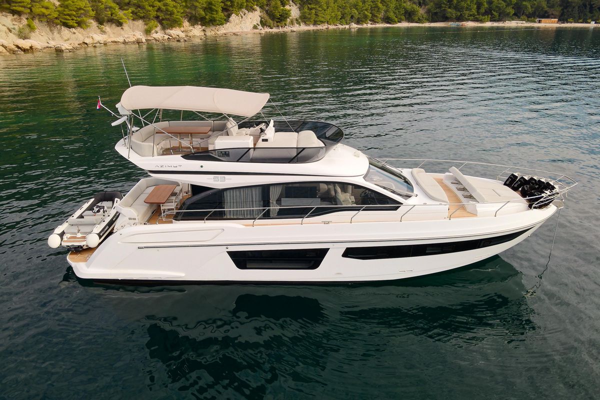 2023 Azimut 55 