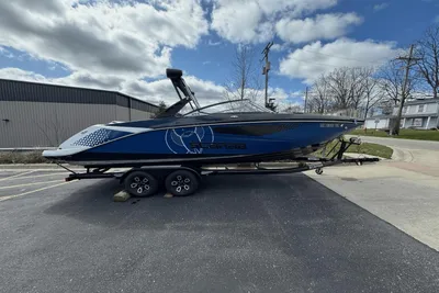 Scarab 255 ID/IMPULSE