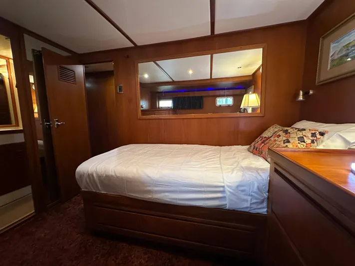 Ranger Yacht Photos Pics 