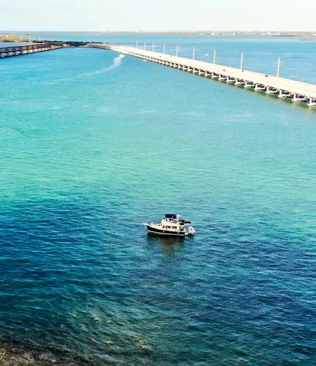 Andiamo Yacht Photos Pics 