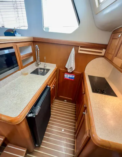 Andiamo Yacht Photos Pics 