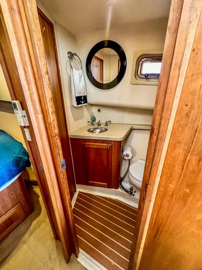 Andiamo Yacht Photos Pics 