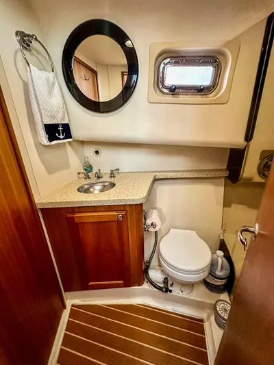 Andiamo Yacht Photos Pics 