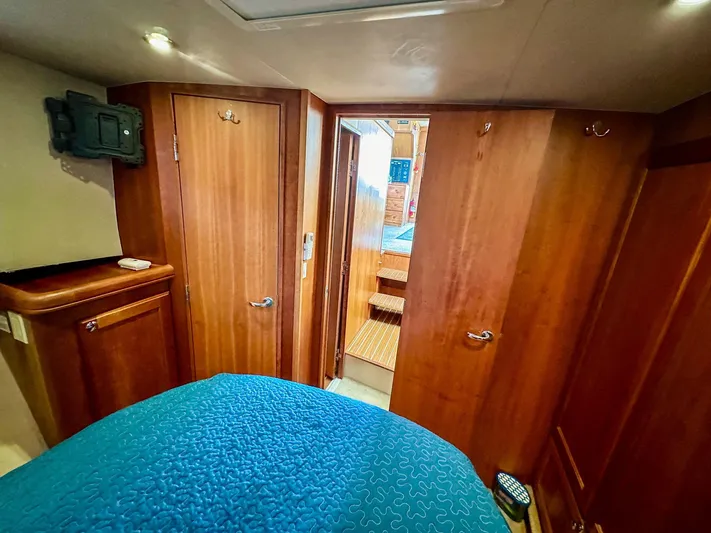 Andiamo Yacht Photos Pics 