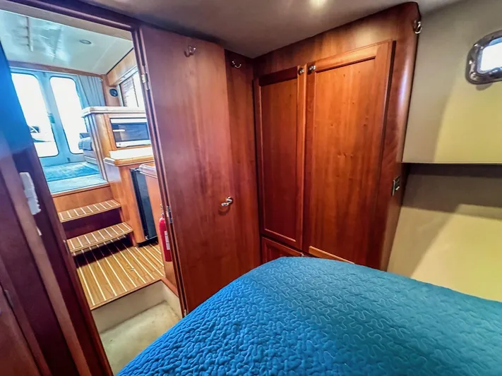 Andiamo Yacht Photos Pics 