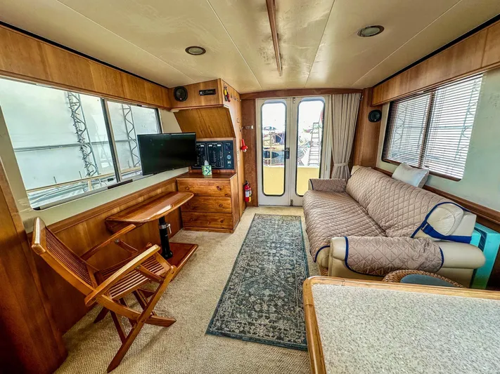 Andiamo Yacht Photos Pics 