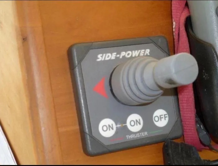 Andiamo Yacht Photos Pics 