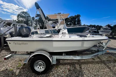 Edgewater 158CS