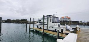 Carver 444 Cockpit Motor Yacht