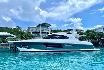 2014 50' Riviera-5000 Sport Yacht North Miami, FL, US