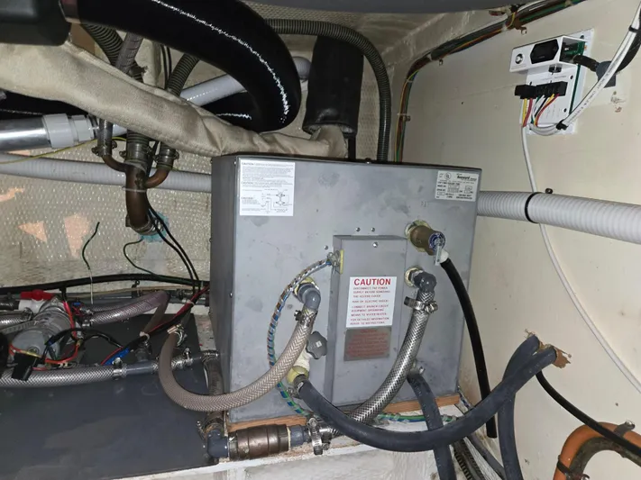 Carina Yacht Photos Pics 