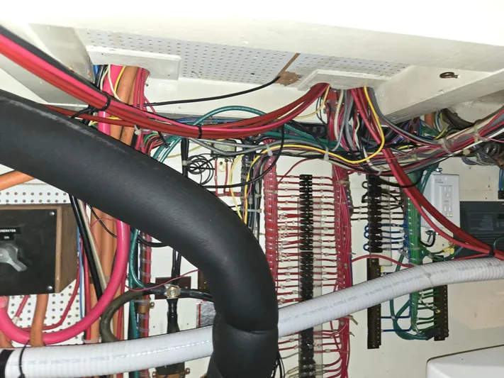 Carina Yacht Photos Pics 