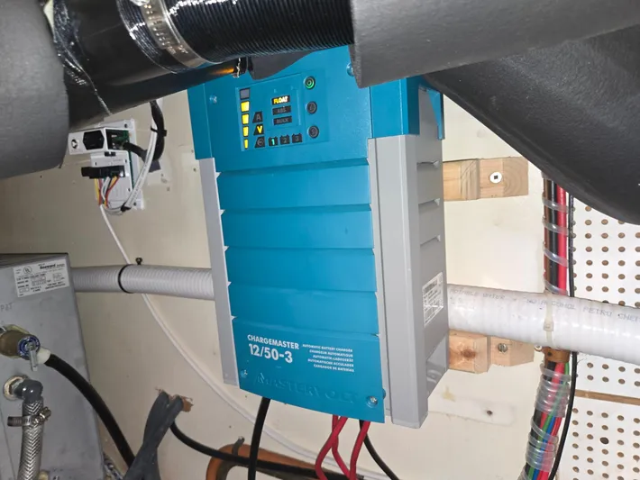 Carina Yacht Photos Pics 