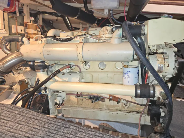 Carina Yacht Photos Pics 