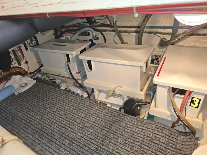 Carina Yacht Photos Pics 