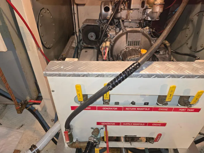 Carina Yacht Photos Pics 