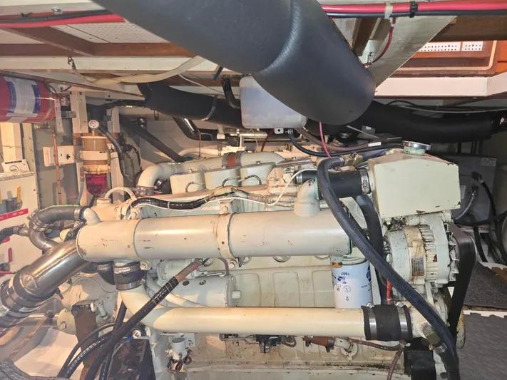 Carina Yacht Photos Pics 