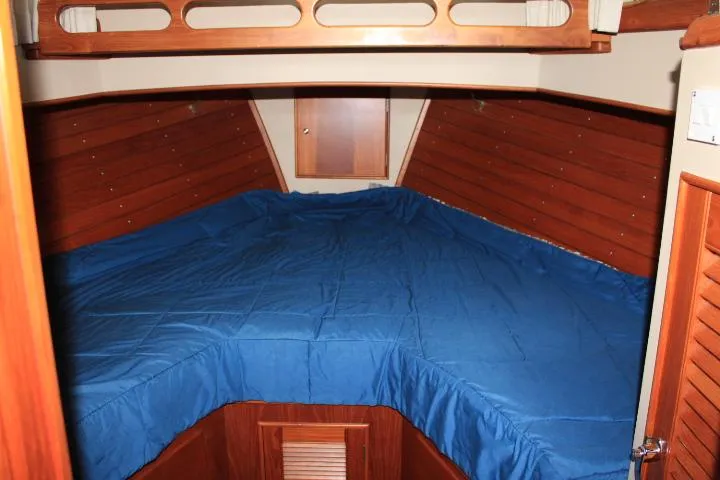 Carina Yacht Photos Pics 