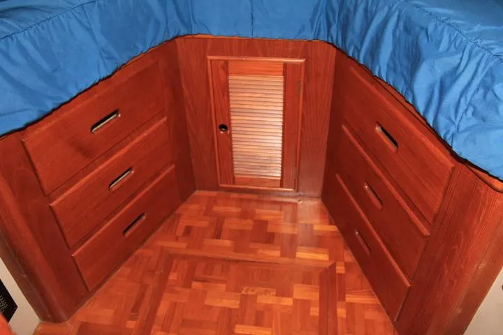 Carina Yacht Photos Pics 