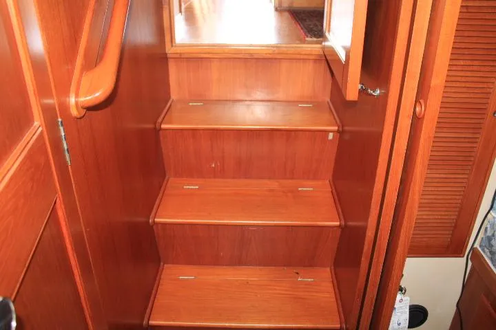 Carina Yacht Photos Pics 