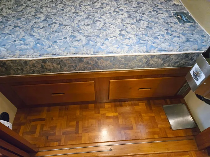 Carina Yacht Photos Pics 