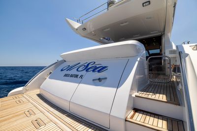 Yacht