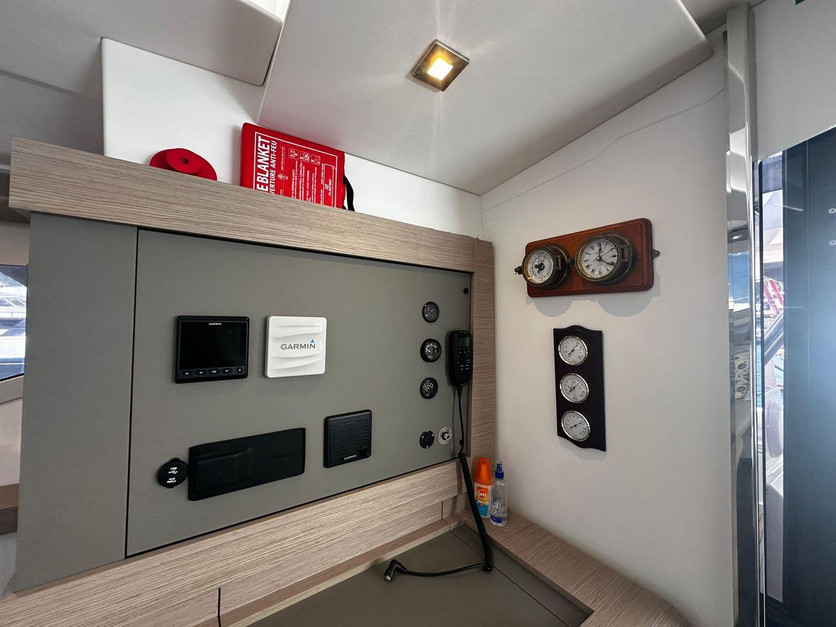2021 Fountaine Pajot 44 